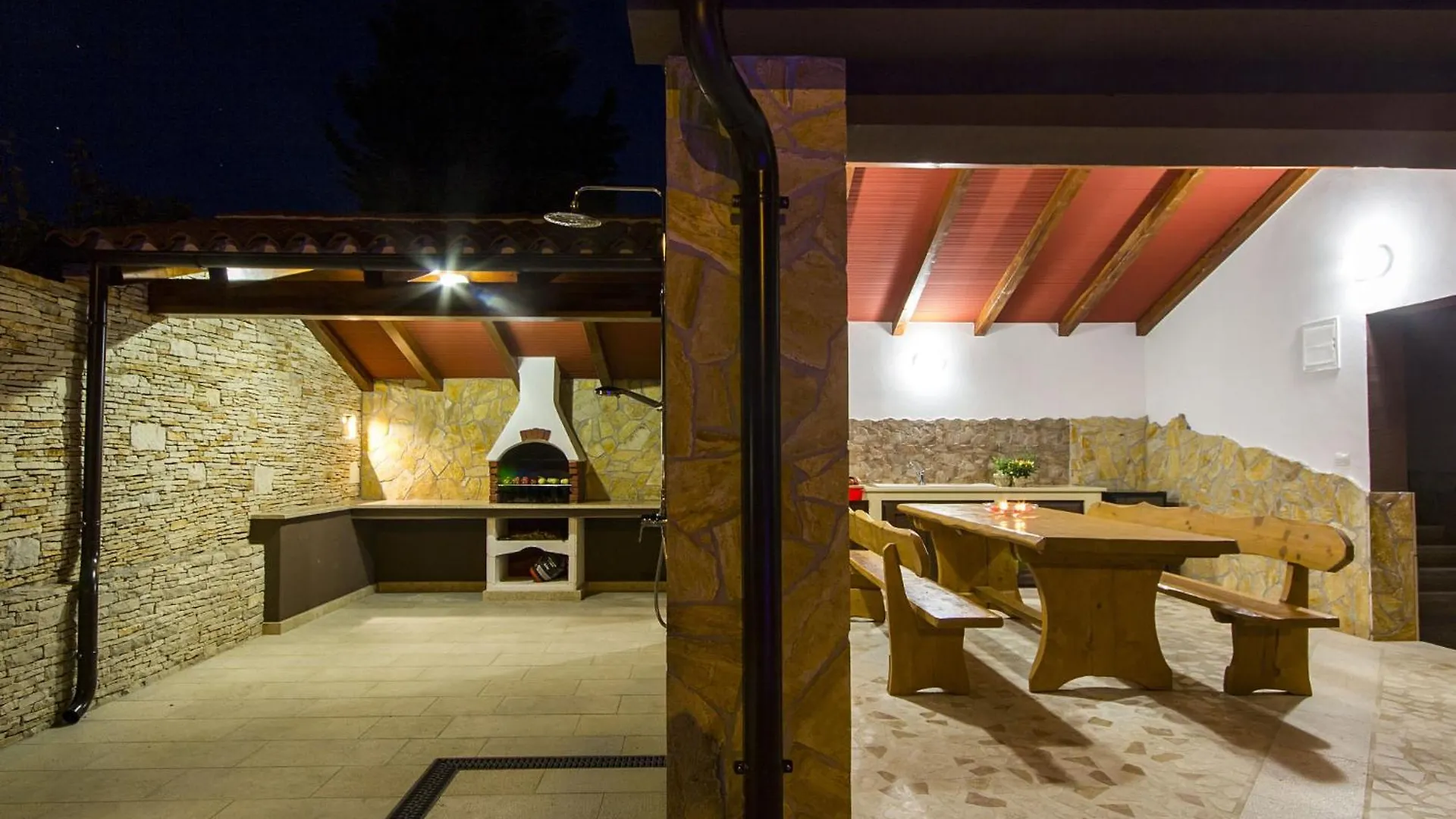 Villa 'L' By Interhome Medulin Croatia