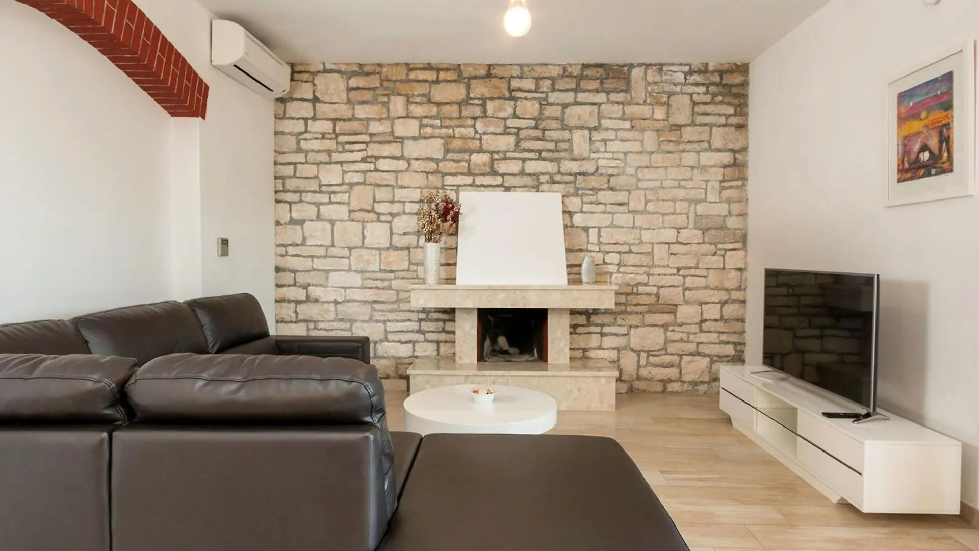 Villa 'L' By Interhome Medulin